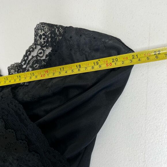 Vintage Black Lace Long Nightgown Surplice Neck Peignoir Women Size Small Nylon - Picture 10 of 12